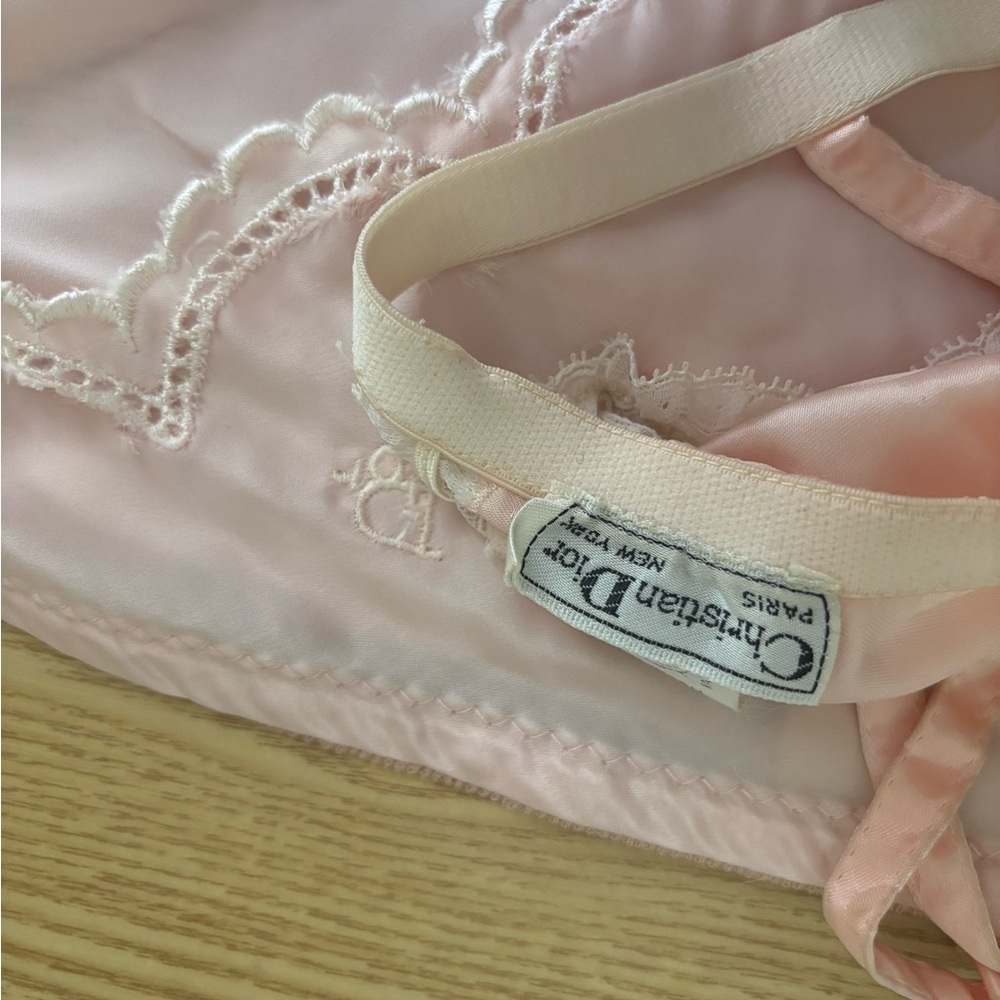 Dior Lingerie - Picture 4 of 4